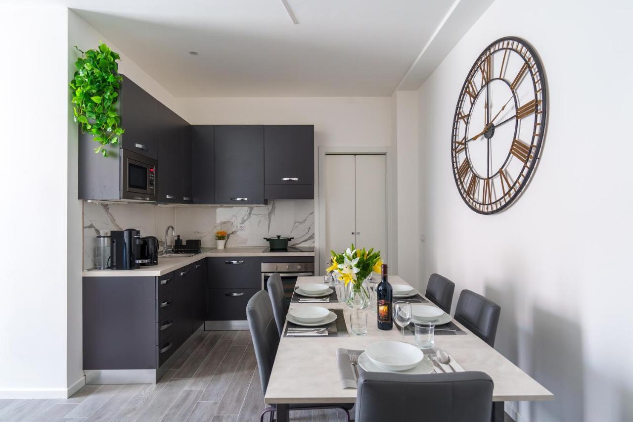 Milano City Apartments - Amazing Apt - Pta Venezia Zewnętrze zdjęcie